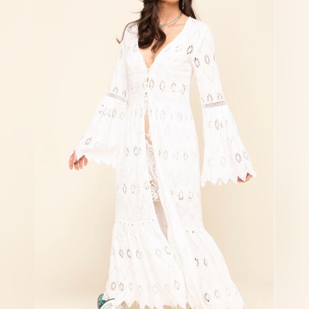 FREE PEOPLE Sweet Water Duster in Powder White Eyelet Long Kimono Jacket - NWT - Picture 16 of 16